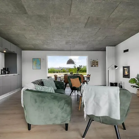 C11319-tarm-multebaervej-33 *