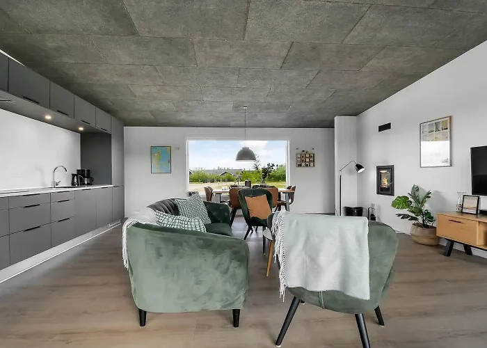 C11319-tarm-multebaervej-33 *